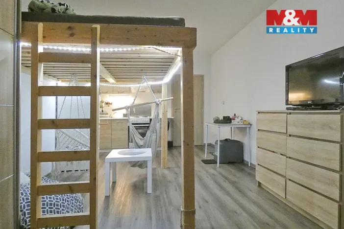 Pronájem bytu 1+kk, Světlá nad Sázavou, Nádražní, 29 m2