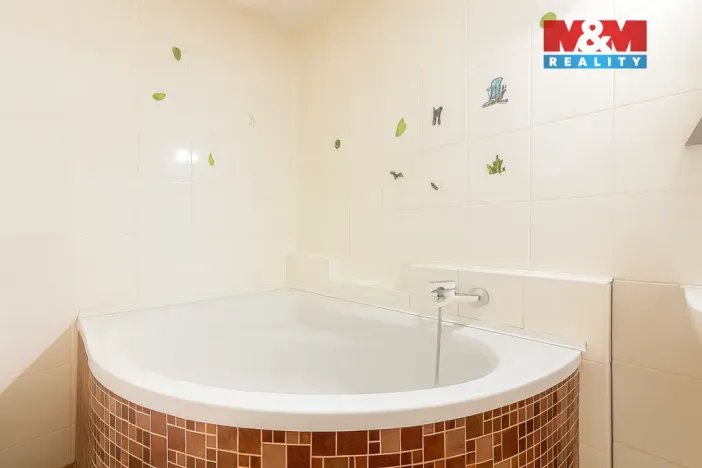 Prodej bytu 2+1, Habartov, Mírová, 61 m2