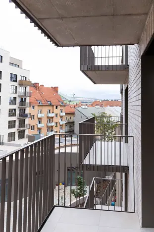 Pronájem bytu 1+kk, Brno, Bratislavská, 45 m2