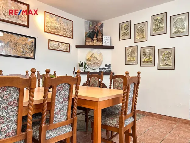 Pronájem restaurace, Praha - Újezd nad Lesy, Hodkovská, 190 m2