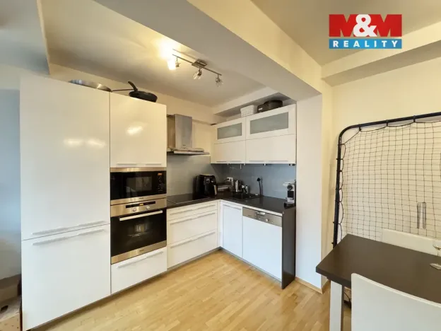 Prodej bytu 2+kk, Praha - Střešovice, Za Pohořelcem, 114 m2