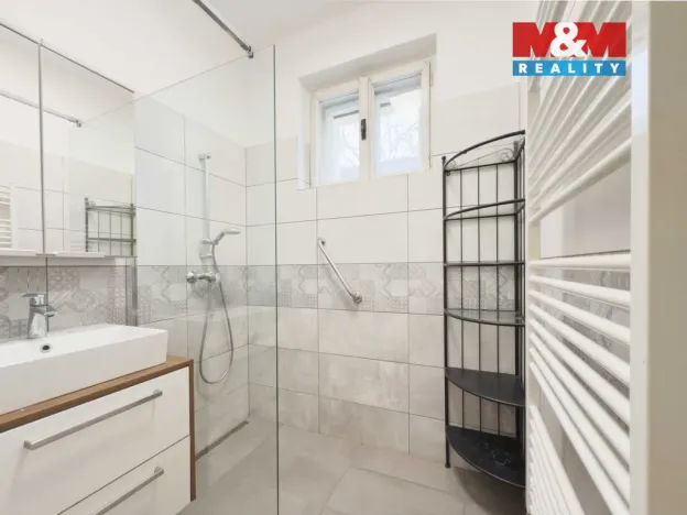 Prodej rodinného domu, Žabeň, 180 m2