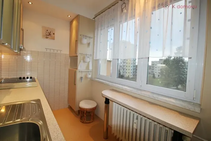 Pronájem bytu 3+1, Zlín, Mlýnská, 68 m2