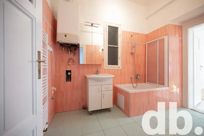 Pronájem bytu 3+1, Praha - Vinohrady, Bělehradská, 100 m2