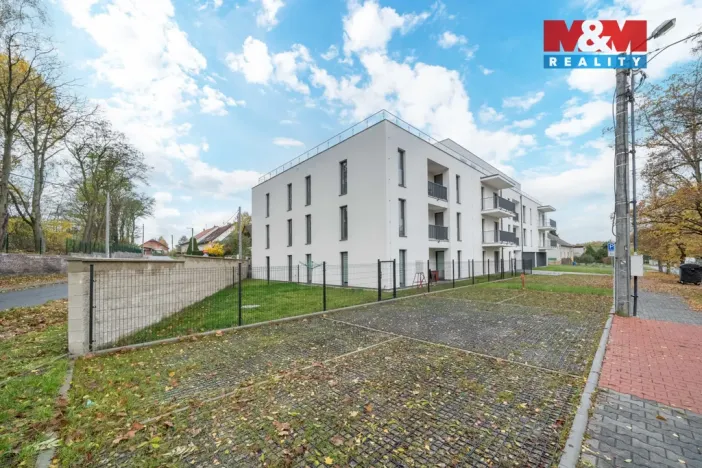 Pronájem bytu 1+kk, Třemošná, Školní, 32 m2