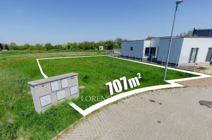 Prodej pozemku, Praha - Kbely, Ponikelská, 707 m2