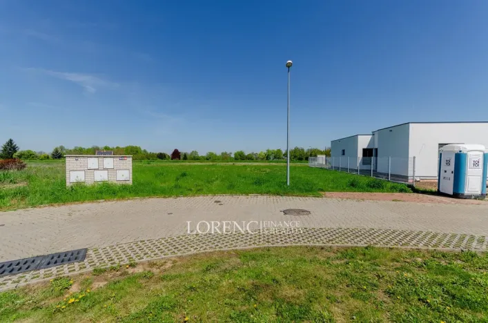 Prodej pozemku, Praha - Kbely, Ponikelská, 707 m2