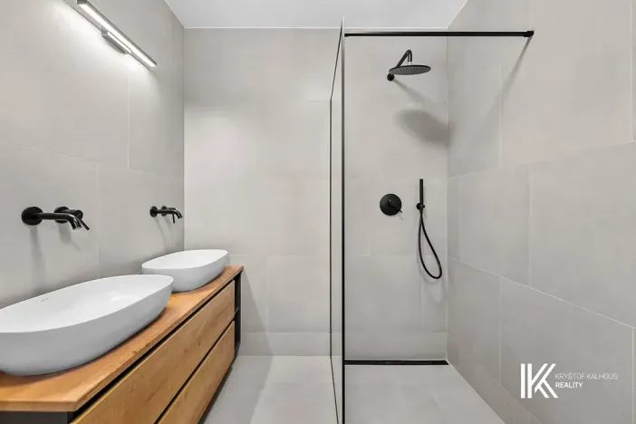 Prodej ubytování, Mladé Buky, 133 m2