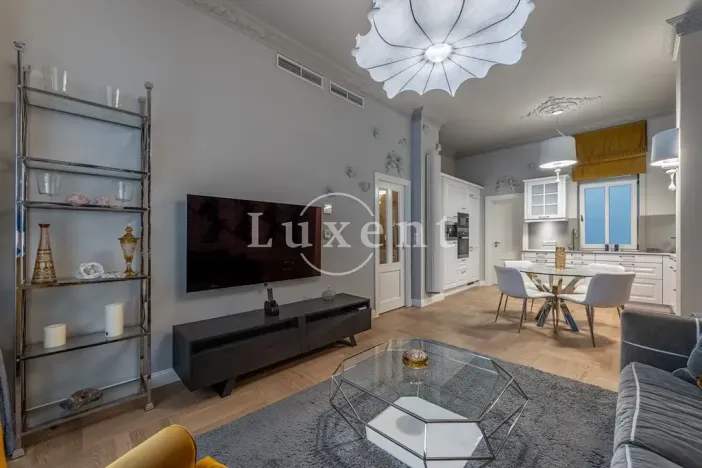 Prodej bytu 2+kk, Karlovy Vary, Vřídelní, 63 m2