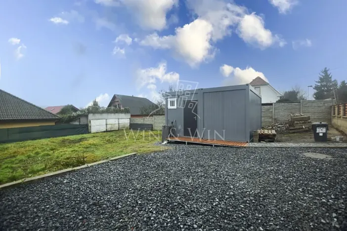 Pronájem chaty, Praha - Horní Počernice, bratranců Veverkových, 26 m2