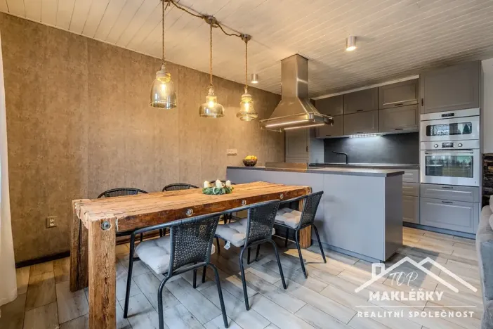 Prodej rodinného domu, Chotutice, Průběžná, 122 m2