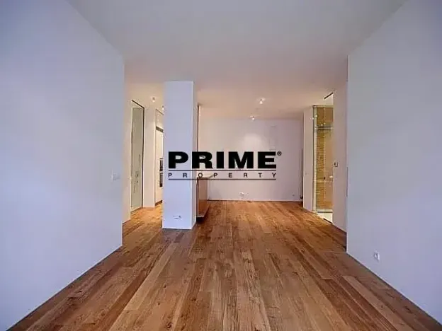 Pronájem bytu 3+kk, Praha - Vinohrady, Laubova, 108 m2