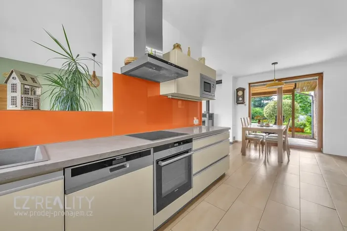 Prodej rodinného domu, Babice, Sportovní, 160 m2