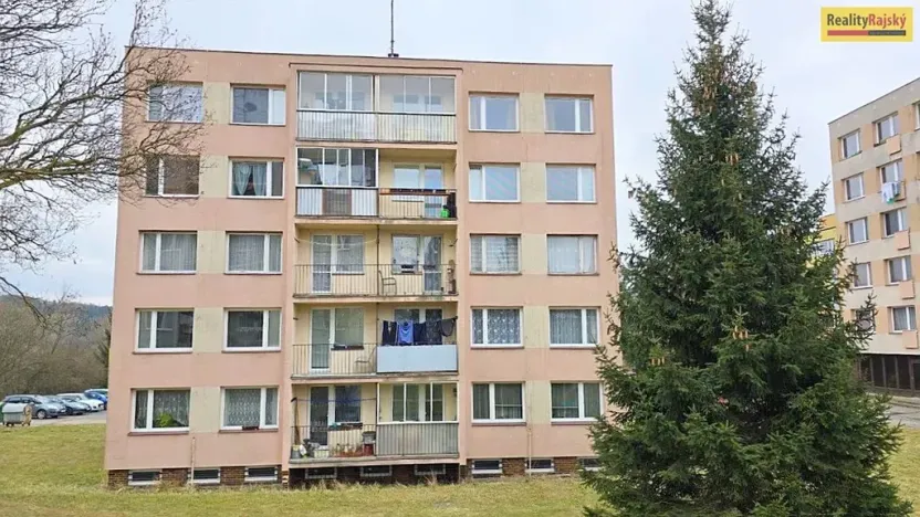 Pronájem bytu 2+1, Příbram, U Školy, 56 m2