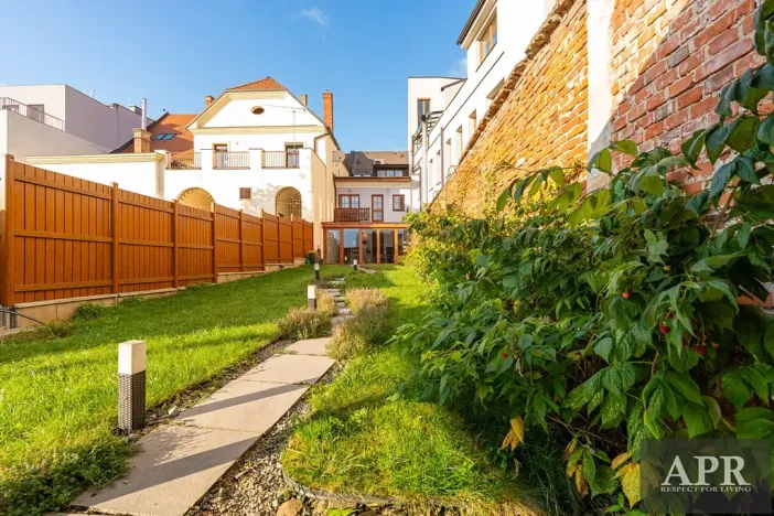 Prodej obchodního prostoru, Uherský Brod, Masarykovo nám., 275 m2