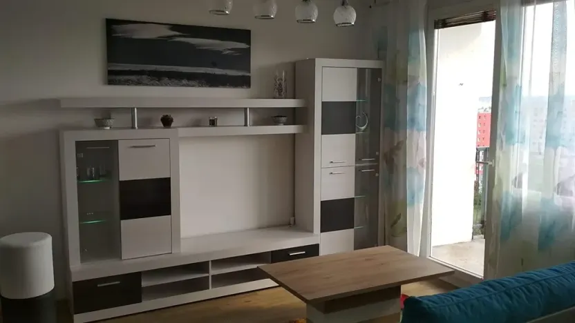 Pronájem bytu 1+kk, Praha - Kamýk, Imrychova, 35 m2