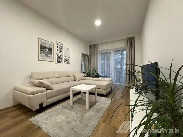 Pronájem bytu 2+kk, Zlín, Ševcovská, 65 m2