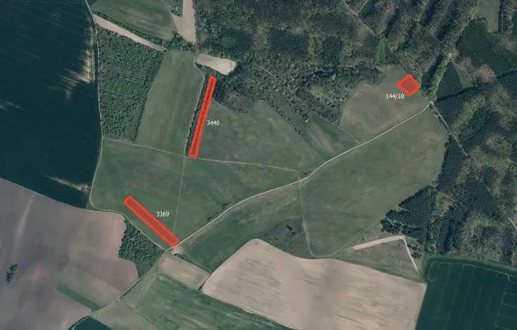 Prodej pole, Černouček, 10081 m2