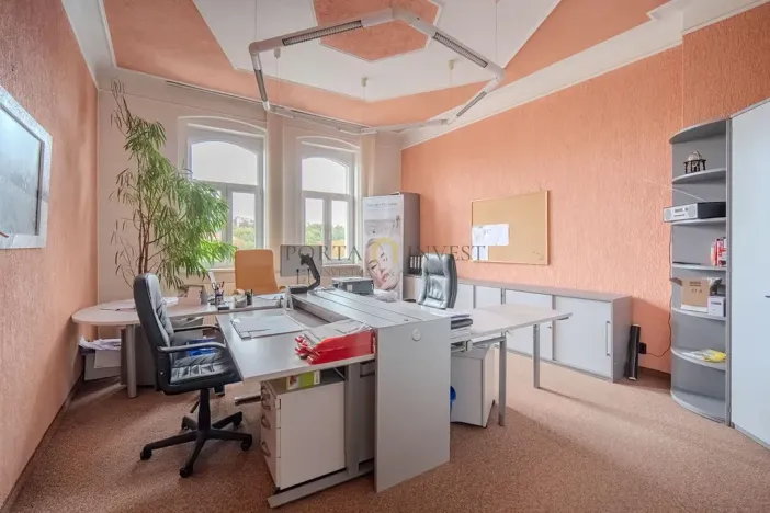 Prodej činžovního domu, Karlovy Vary, náměstí Republiky, 672 m2