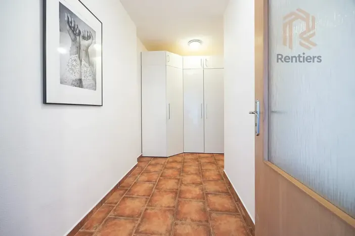 Prodej bytu 2+kk, Praha - Újezd nad Lesy, Domanovická, 67 m2