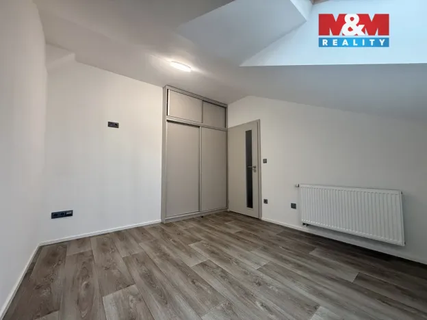 Pronájem bytu 3+kk, Králova Lhota, 63 m2