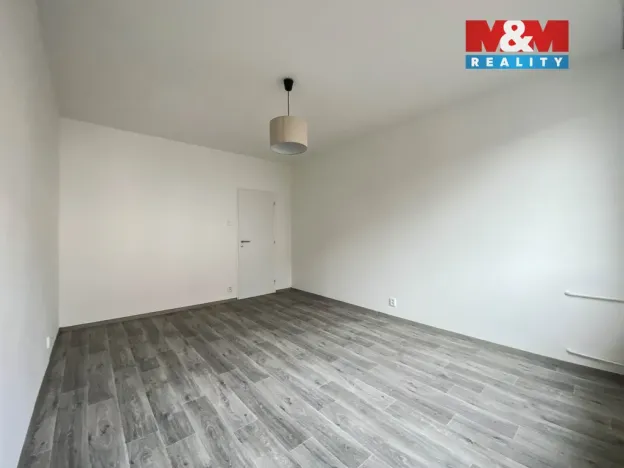 Pronájem bytu 2+1, Litoměřice - Předměstí, Jiřího z Poděbrad, 59 m2