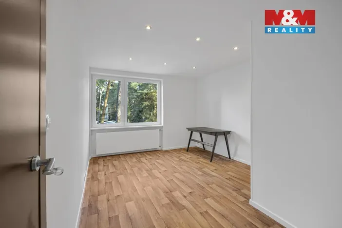 Prodej bytu 3+1, Praha - Klánovice, Medinská, 81 m2