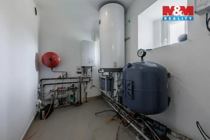 Prodej rodinného domu, Jindřichovice, 280 m2