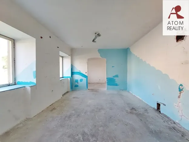 Prodej rodinného domu, Nebužely, 300 m2