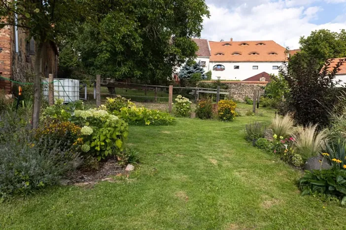 Prodej zemědělské usedlosti, Bžany, 240 m2