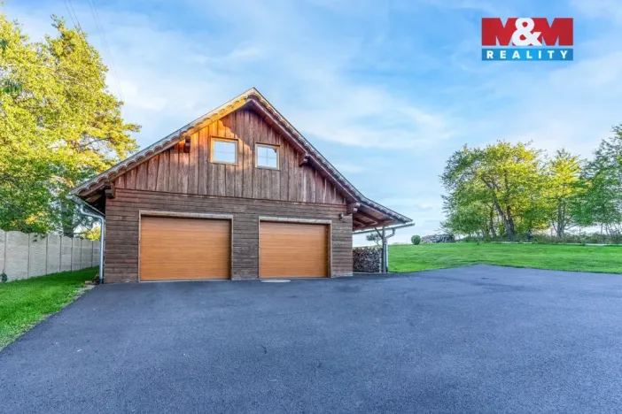 Prodej rodinného domu, Volary - Chlum, 279 m2