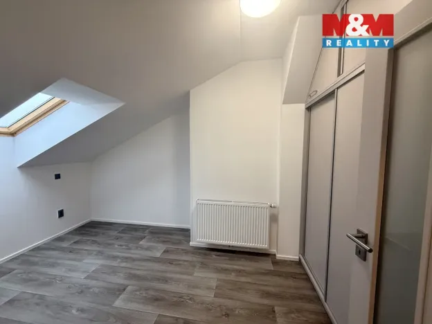 Pronájem bytu 2+kk, Králova Lhota, 40 m2
