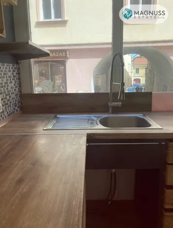 Pronájem obchodního prostoru, Olomouc, Denisova, 12 m2