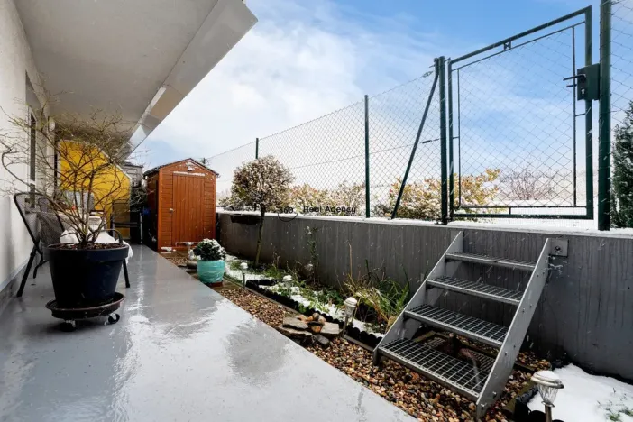 Prodej bytu 2+kk, Praha - Vinoř, Českodubská, 63 m2