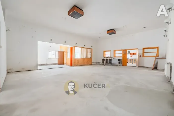 Prodej skladu, Velká Chmelištná, 550 m2