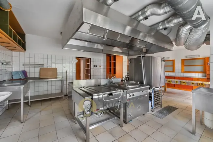 Prodej rodinného domu, Velká Chmelištná, 550 m2