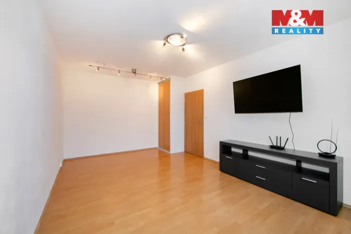 Prodej bytu 1+1, Praha, Na domovině, 38 m2