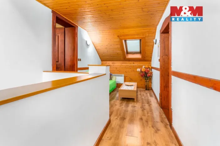 Prodej rodinného domu, Velké Hamry, 368 m2