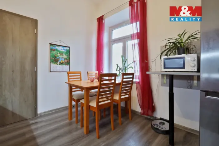 Prodej bytu 3+1, Úsobí, 73 m2