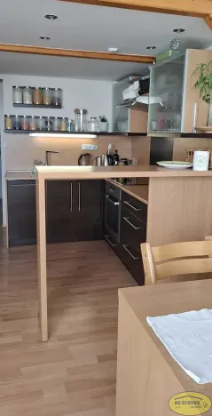 Prodej bytu 2+kk, Kroměříž, náměstí Míru, 52 m2