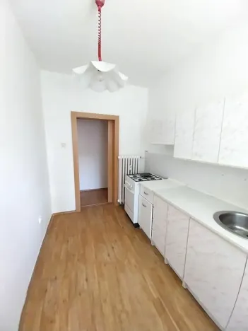 Pronájem bytu 1+1, Chomutov, Blatenská, 35 m2