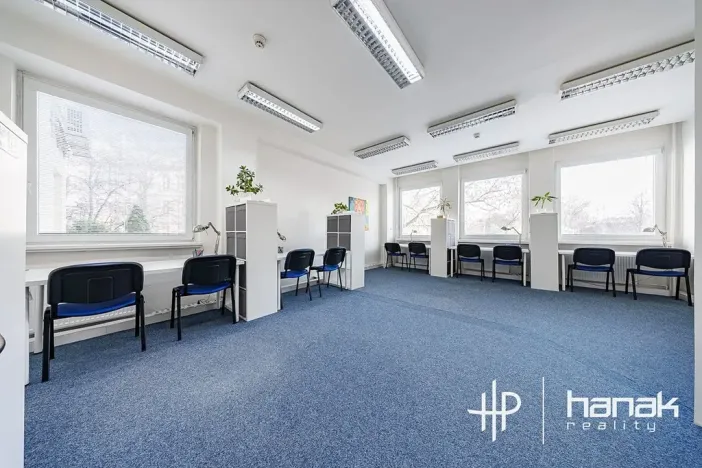 Pronájem kanceláře, Olomouc, Karolíny Světlé, 80 m2