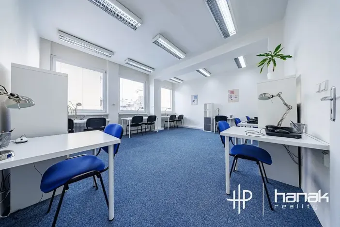 Pronájem kanceláře, Olomouc, Karolíny Světlé, 80 m2