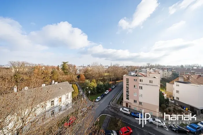 Pronájem kanceláře, Olomouc, Karolíny Světlé, 80 m2