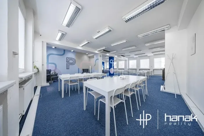 Pronájem kanceláře, Olomouc, Karolíny Světlé, 130 m2
