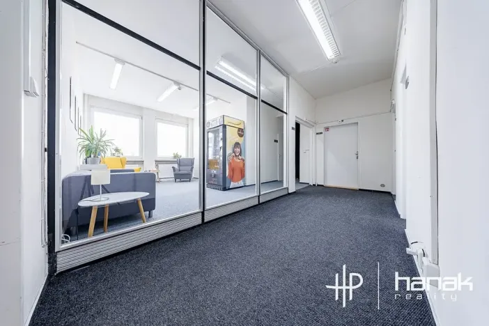 Pronájem kanceláře, Olomouc, Karolíny Světlé, 200 m2
