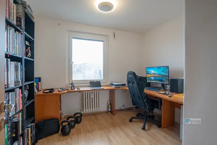 Pronájem bytu 4+1, Praha - Háje, Hviezdoslavova, 74 m2