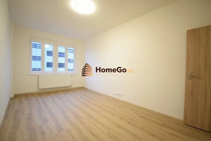 Pronájem bytu 2+1, Praha - Nusle, U gymnázia, 65 m2