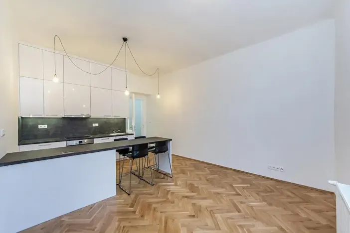 Prodej bytu 2+kk, Praha - Vršovice, Na spojce, 55 m2