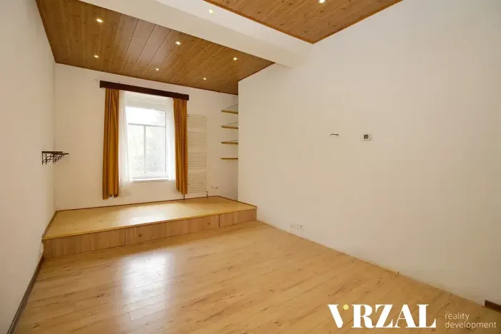 Pronájem bytu 2+kk, Plzeň, Lipová, 44 m2